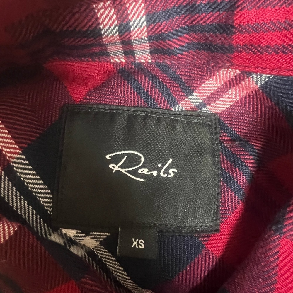 Rails Hunter Plaid Button Up Shirt Cherry Navy White Size XS Soft - Picture 10 of 12